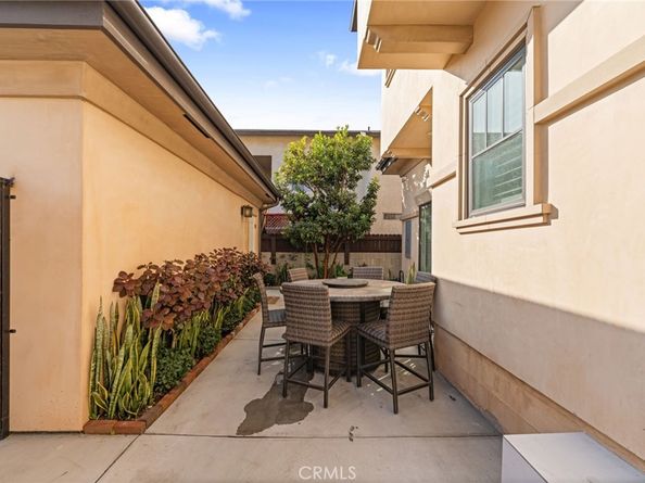 1308 E Broadway, Glendale CA 91205