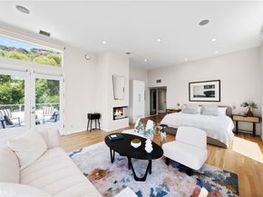 1690 N Crescent Heights, Los Angeles CA 90069