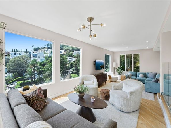 1690 N Crescent Heights, Los Angeles CA 90069