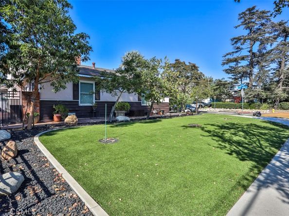 307 W 11th Street, Azusa CA 91702
