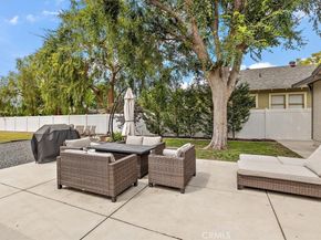 552 E E Street, Ontario CA 91764