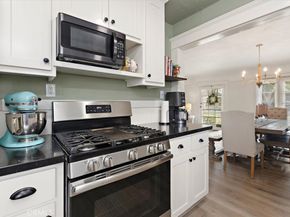 552 E E Street, Ontario CA 91764