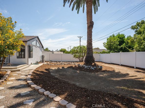 5035 North Reeder Avenue, Covina CA 91724