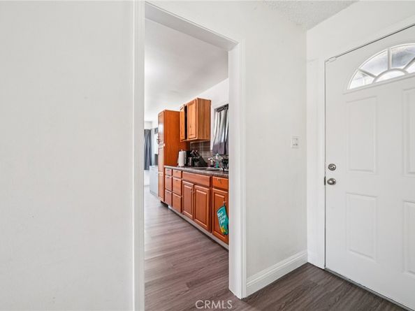 1260 Lincoln Avenue, Pomona CA 91767