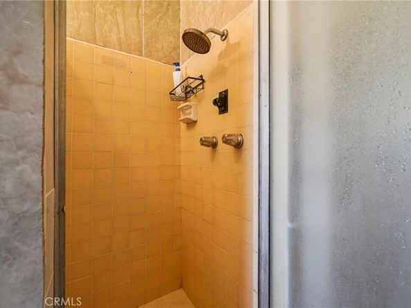 1260 Lincoln Avenue, Pomona CA 91767
