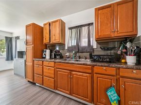 1260 Lincoln Avenue, Pomona CA 91767