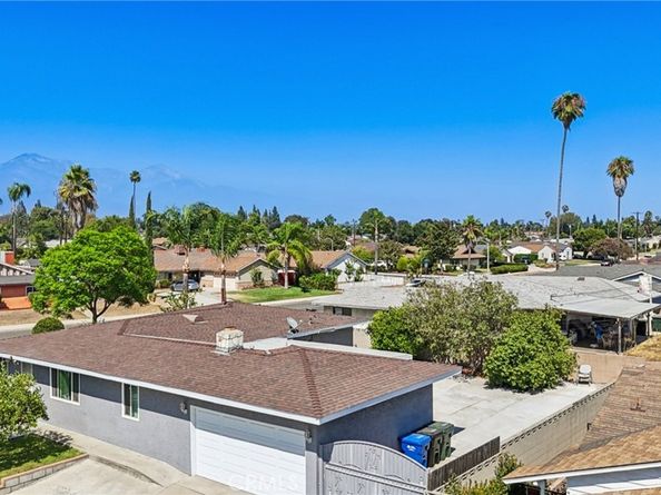 1260 Lincoln Avenue, Pomona CA 91767