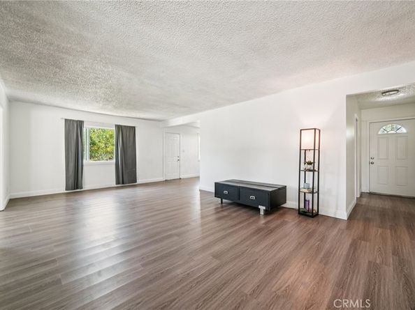 1260 Lincoln Avenue, Pomona CA 91767