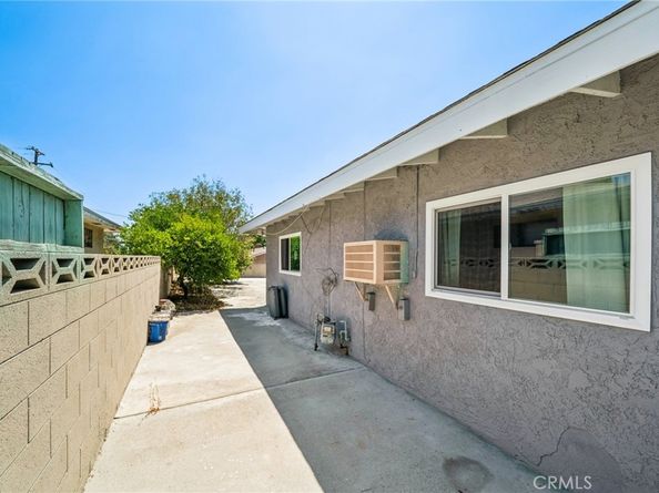 1260 Lincoln Avenue, Pomona CA 91767