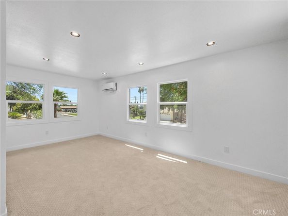 1385 Val Vista Street, Pomona CA 91768