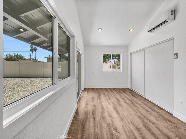 1385 Val Vista Street, Pomona CA 91768