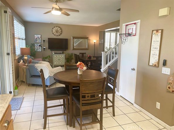 7454 Longstreet Lane, Fontana CA 92336