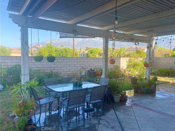 7454 Longstreet Lane, Fontana CA 92336