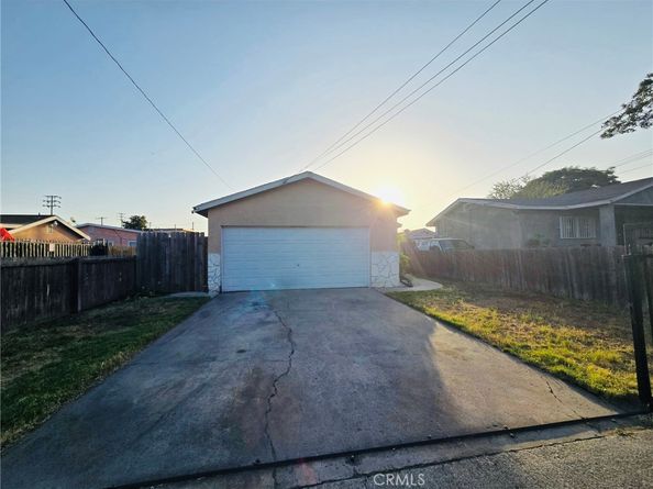 7411 Elsie Street, Los Angeles CA 90001