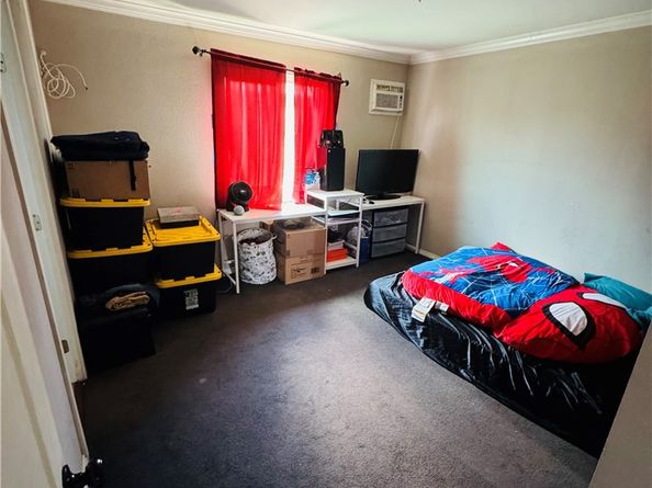 7411 Elsie Street, Los Angeles CA 90001