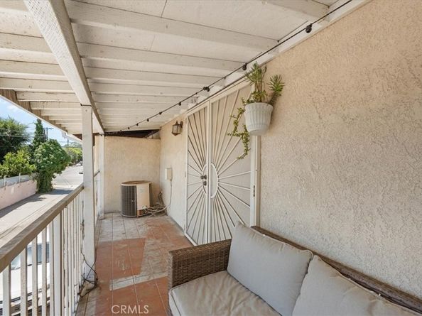 886 S Dudley Street F, Pomona CA 91766