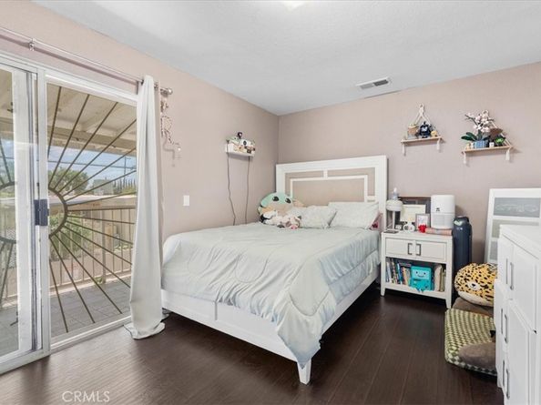 886 S Dudley Street F, Pomona CA 91766