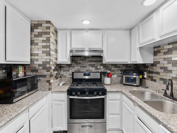 886 S Dudley Street F, Pomona CA 91766