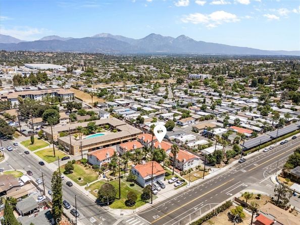 886 S Dudley Street F, Pomona CA 91766