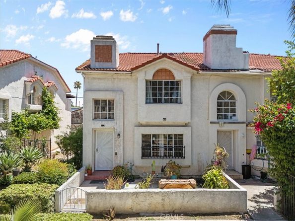 886 S Dudley Street F, Pomona CA 91766