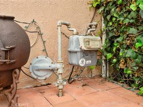 20822 Roseton Avenue, Lakewood CA 90715