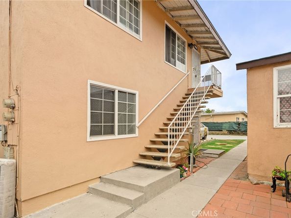 20822 Roseton Avenue, Lakewood CA 90715
