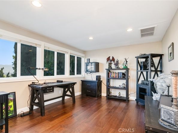 2333 N Coronet Court, Covina CA 91724