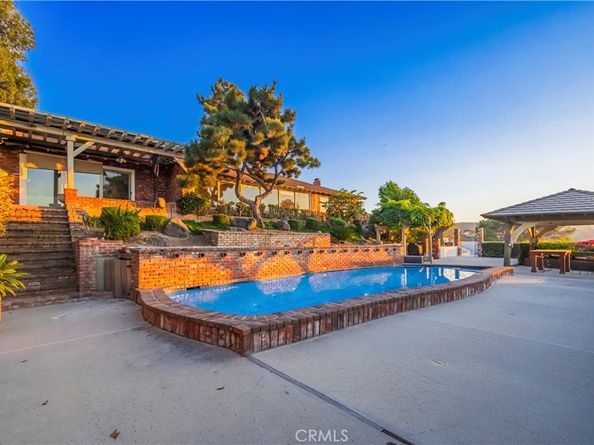 2333 N Coronet Court, Covina CA 91724