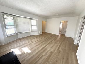 8712 S 11th Avenue, Inglewood CA 90305