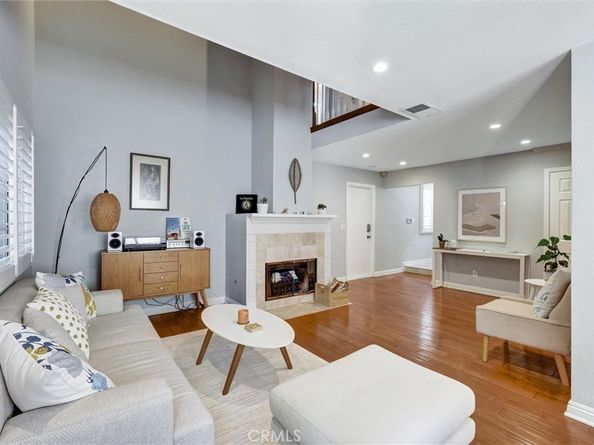 1960 E Villa Street, Pasadena CA 91107