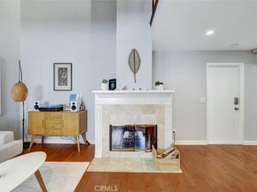 1960 E Villa Street, Pasadena CA 91107
