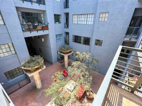 420 S SAN PEDRO Street 427, Los Angeles CA 90013