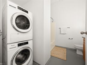 420 S SAN PEDRO Street 427, Los Angeles CA 90013