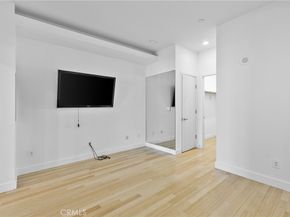 3810 Wilshire Boulevard 2002, Los Angeles CA 90010