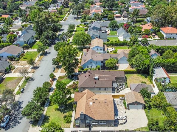 2205 Las Lunas Street, Pasadena CA 91107