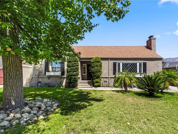 2205 Las Lunas Street, Pasadena CA 91107