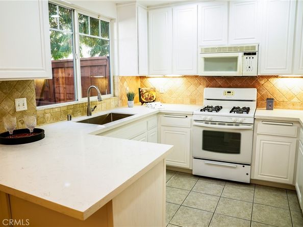 214 Violet Avenue E, Monrovia CA 91016