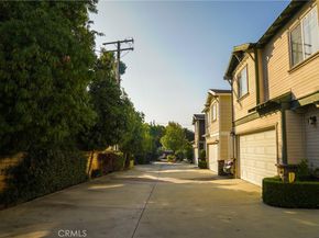 214 Violet Avenue E, Monrovia CA 91016