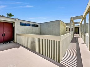 4513 Cove Drive 17, Carlsbad CA 92008