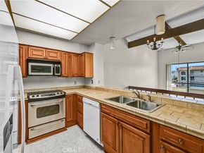 4513 Cove Drive 17, Carlsbad CA 92008