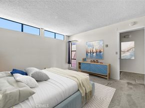 4513 Cove Drive 17, Carlsbad CA 92008