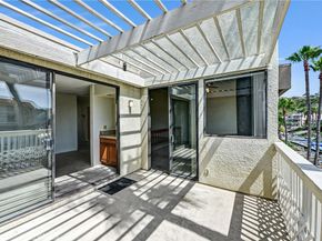 4513 Cove Drive 17, Carlsbad CA 92008