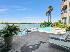 4513 Cove Drive 17, Carlsbad CA 92008