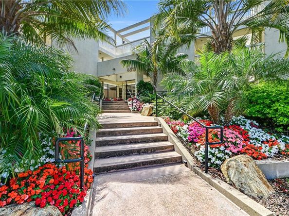 4513 Cove Drive 17, Carlsbad CA 92008