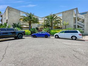 4513 Cove Drive 17, Carlsbad CA 92008