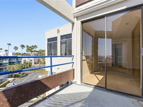 510 The Village 409, Redondo Beach CA 90277