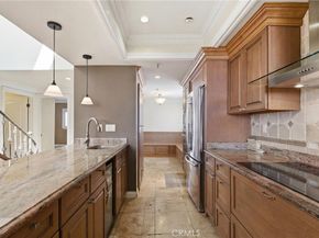 510 The Village 409, Redondo Beach CA 90277