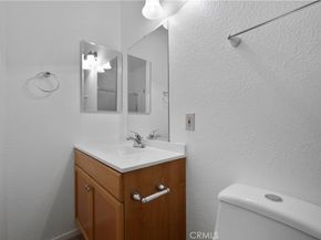 1911 N Summit, Pasadena CA 91103