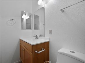 1911 N Summit, Pasadena CA 91103