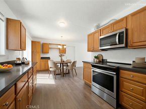 1911 N Summit, Pasadena CA 91103